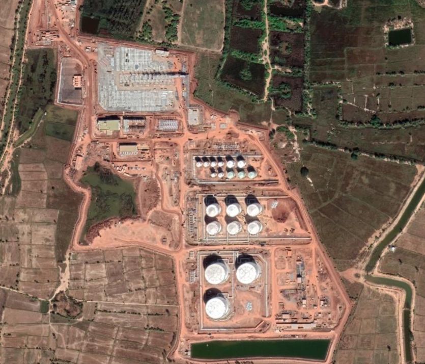 中国石油管道局承建的泰国东北部成品油管道项目孔敬府末站罐区终端(2022.1.11)